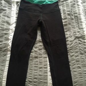 Lululemon reversible crop leggings